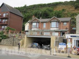 Picture of Long Shoreman Inn