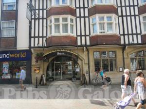 Picture of County Hotel
