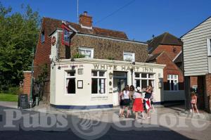 Picture of White Hart Inn