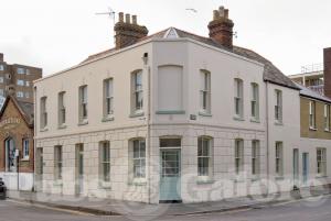 Picture of The Queens Head