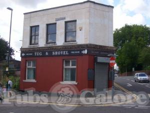 Picture of Tug & Shovel
