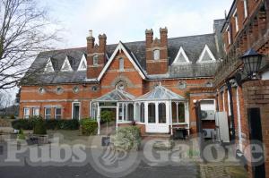 Picture of Oaks Bar @ Royal Oak Hotel