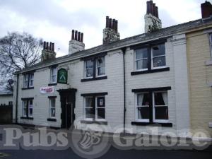 Picture of Cross Guns Hotel