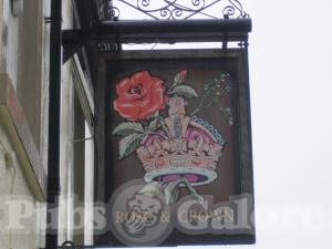 Picture of Rose & Crown Hotel