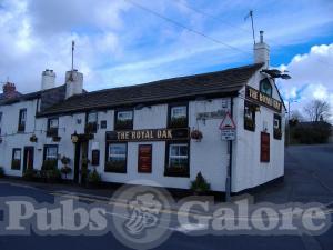 Picture of Royal Oak Hotel