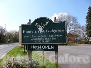 Picture of Hunters Lodge Motel