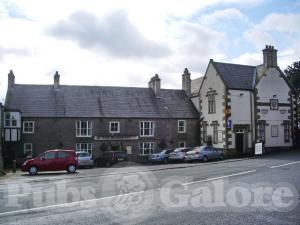 Picture of Shireburn Arms Hotel