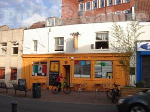 Picture of Quinns Cafe Bar