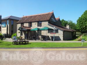 Picture of Starbucks Coffee Lounge @ Lodge on the Park Hotel
