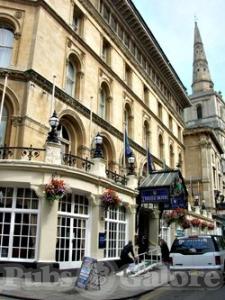 Picture of Keepers Lounge @ Grand Hotel