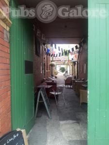 Picture of Keynsham Courtyard