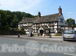 Picture of Holts Arms