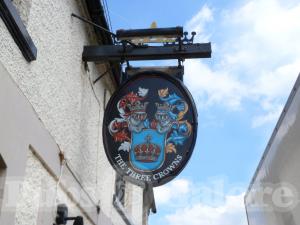 Picture of Three Crowns Inn
