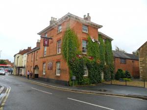 Picture of White Lion Hotel