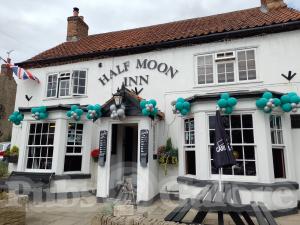 Picture of Half Moon Inn