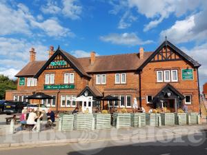 Picture of The Carre Arms Hotel
