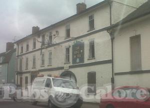 Picture of Red Cow Hotel