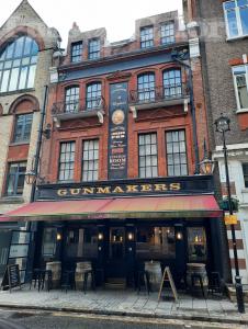 Picture of The Gunmakers