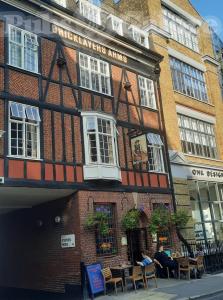Picture of Bricklayers Arms