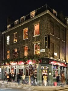 Picture of Nellie Dean of Soho