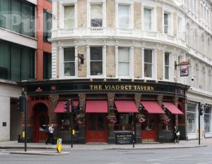 Picture of The Viaduct Tavern