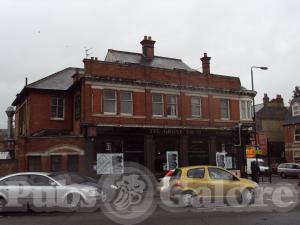 Picture of Grove SW19