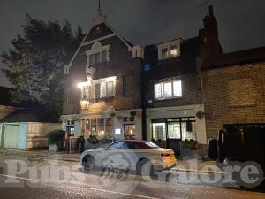 Picture of The Bell & Crown