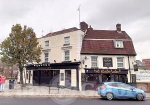Picture of The Black Lion