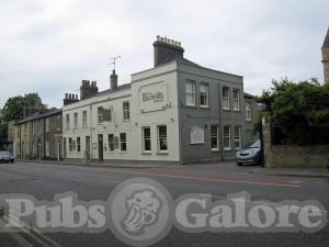 Picture of Burleigh Arms