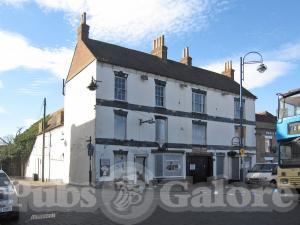 Picture of The Old Falcon Hotel