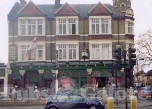 Picture of The Queens Head