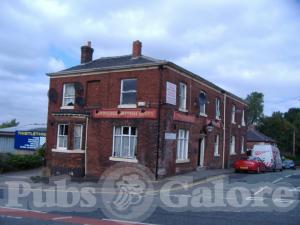 Picture of The British Queen Hotel