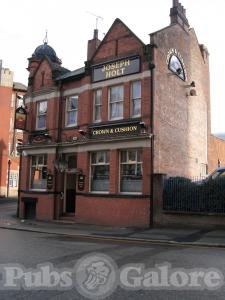 Picture of The Crown & Cushion