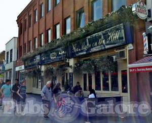 Picture of Moon on the Hill (JD Wetherspoon)