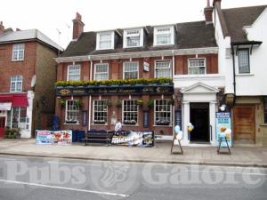 Picture of The Moon & Sixpence (JD Wetherspoon)