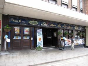 Picture of Man In The Moon (JD Wetherspoon)
