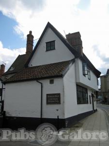 Picture of Saracens Head Hotel