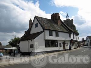 Picture of Saracens Head Hotel