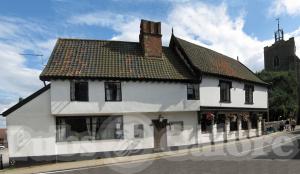 Picture of Saracens Head Hotel