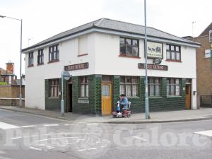 Picture of Coach & Horses
