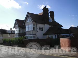 Picture of Station Hotel
