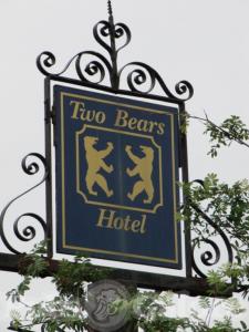 Picture of Two Bears Hotel