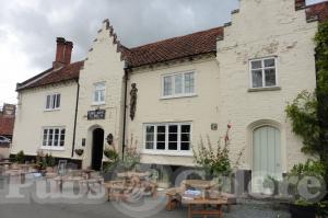 Picture of Earle Arms