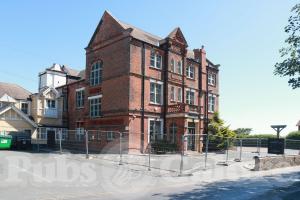 Picture of Manor Hotel