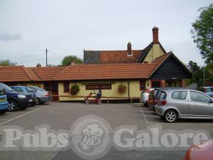 Picture of The Queens Head