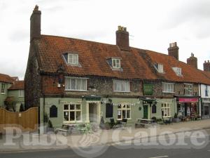 Picture of The Kings Arms Hotel