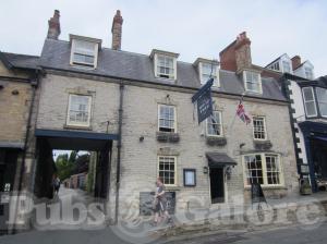 Picture of The White Swan Inn