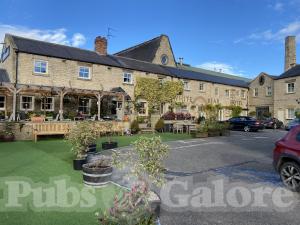 Picture of White Bear Hotel