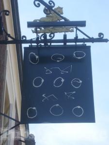 Picture of The Golden Lion