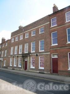 Picture of The Queens Hotel